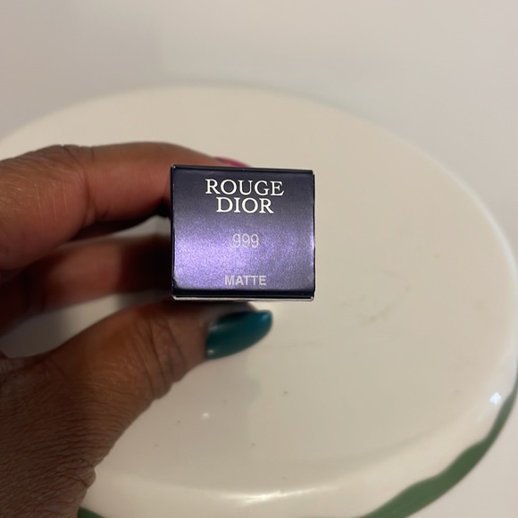 DIOR Rouge Couture Lipstick Long Wear 999 Velvet Mitzah Edition Red 3.5g 0.12 Oz - Picture 5 of 6